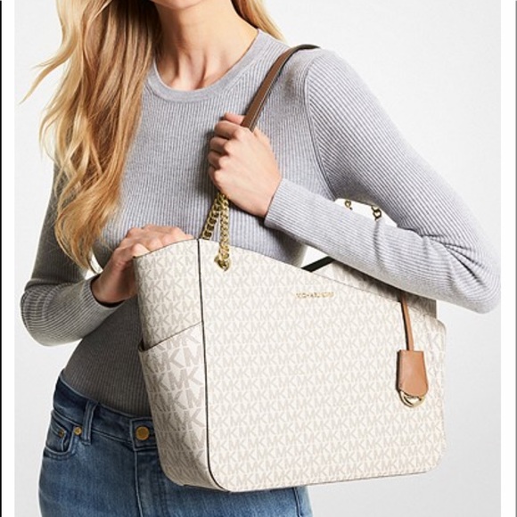 MICHAEL KORS LARGE X CHAIN SHOULDER TOTE VANILLA SIGNATURE - Picture 3 of 16